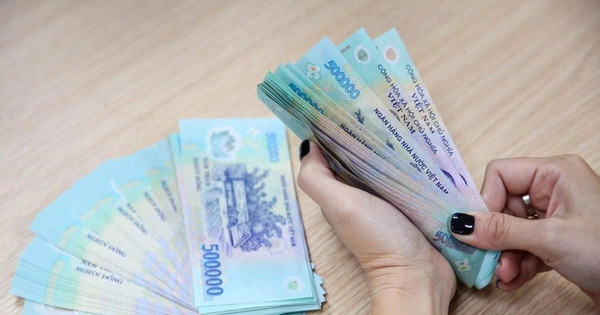 Sang năm 2027, người lao động có thu nhập 50 triệu đồng phải đóng thuế TNCN bao nhiêu?
