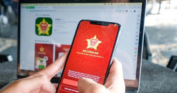Từ nay, 12 dịch vụ công sau chính thức được tích hợp trên VNeID, người dùng cả nước cần biết để không bỏ lỡ quyền lợi