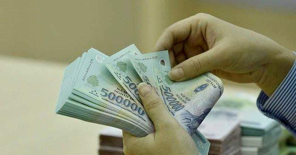 Tài chính tuần qua: Thêm ngân hàng báo lãi quý 3 tăng trưởng âm, lãi suất cho vay bình quân tháng 9 tăng từ 8,4 lên 10,9%/năm