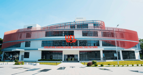 Việt Nam có 1 trường đại học chi lương 105 tỷ đồng/năm, đang tuyển giảng viên thu nhập tới 115 triệu/tháng, “tặng” ngay 350 triệu nếu đủ điều kiện sau